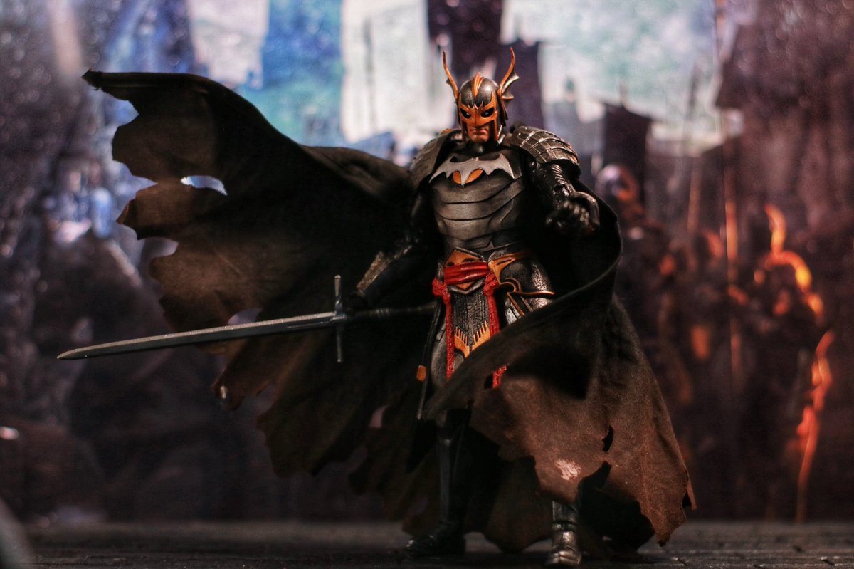 wpgdiorama's tweet photo. Some custom Dark Knights of Steel figures @TomTaylorMade 😀 https://t.co/VHj1Mxh6mm