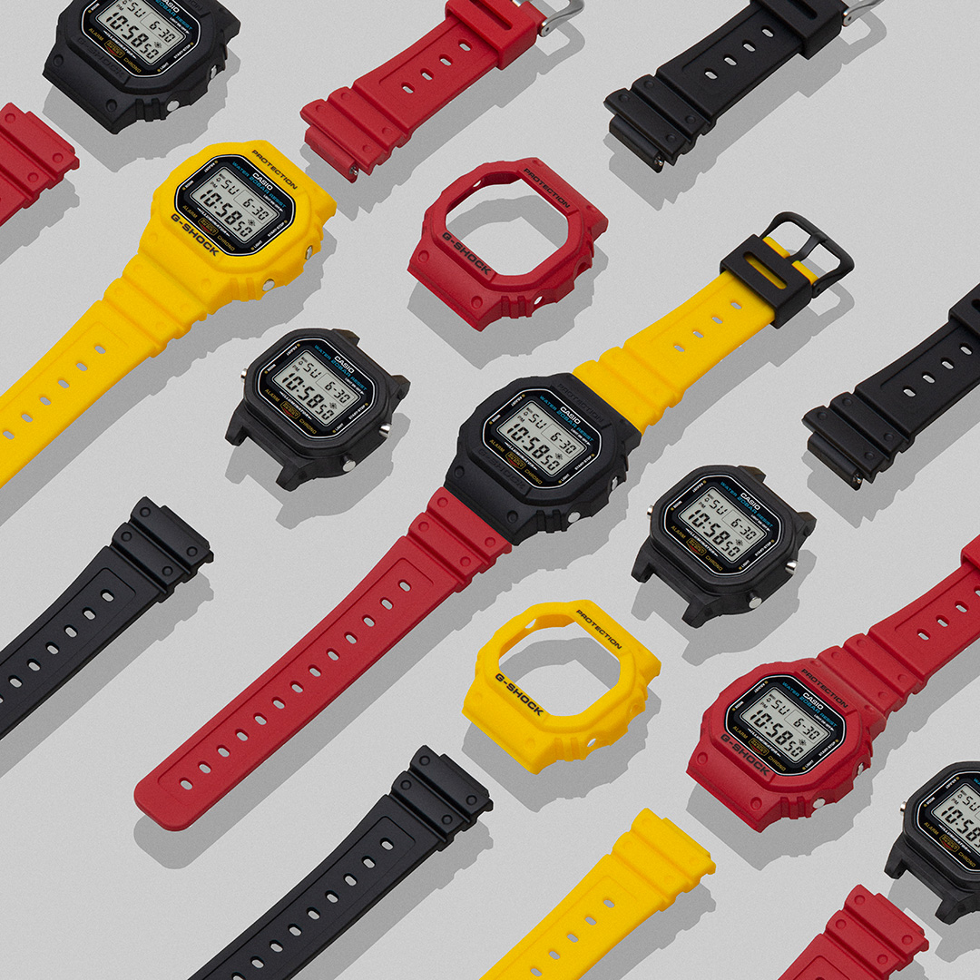 javyscasio's tweet photo. DIGITAL- DWE-5600R-9
Customize your color style with the iconic square G-SHOCK design in interchangeable bezels and watchbands.
#GSHOCK #CarbonCoreGuard #interchangeable #watchbands #squareface #可替換式錶帶 #DWE5600R9 https://t.co/uHDq4oZNWQ