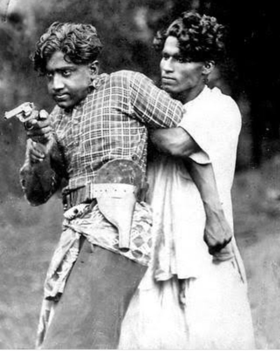 Fridaymedia2's tweet photo. #Vigathakumaran the first malayalam movie (silent) directed and produced by #JCDaniel released on 23Rd Oct 1930
#IndianCinema
#malayalamcinema
#Mollywood
#VigathakumaranTheFirstMalayalammovie https://t.co/oNNUjQJBZM