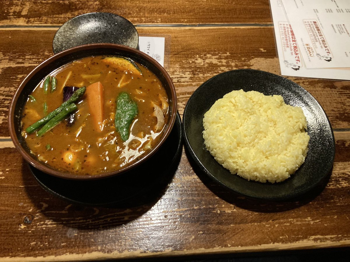 MuXijpQnLXPVMp7's tweet photo. とっても、美味しかったです。
ご馳走様でした(*'ー'人)♪。
#スープカレー
#AsianBar
#RAMAI https://t.co/O5ZclGTELb