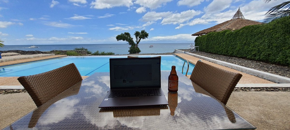 Draig561's tweet photo. Today's office... https://t.co/8f61AYSQ57