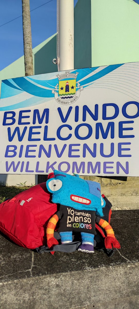 ggtort's tweet photo. Hoy Rodolfo nos acompaña en la Ultra Blue Island @ENCAMINA #azores #trailrunning https://t.co/DgGOszkWin