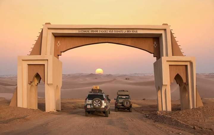 Obianou's tweet photo. Premier venu premier servi
Tata @oumou_kane Tu aura plus que ça 🥰
#AgadezDestinationMondial2022
#VisitNiger #VisitAgadez.
Cc @IMT1212 @OmiMuktar @ibhkarim @lourwana https://t.co/3QJ8uMIIVP