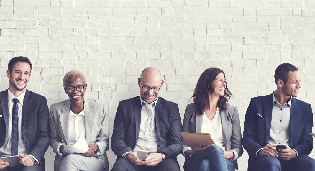 's tweet image. #Retour en #France et gestion de #carrière : relever le défi

Comment #gérer votre carrière après une #expatriation ? 

Rendez-vous le 12 mai à 12 pm ET pour une session dédiée.

Inscrivez-vous gratuitement ➡️ bit.ly/3s8QCxY

frenchmorning.com/retour-en-fran…