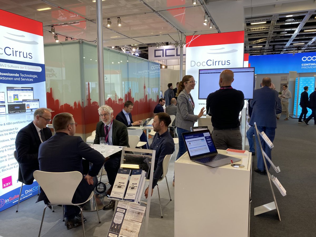 DocCirrus's tweet photo. Frei nach Sepp Herberger: Das DMEA-Messespiel dauert(e) 3 Tage und nach der Messe ist vor der Arbeit👩‍💻 In diesem Sinne bis bald, wir freuen uns auf den weiteren Dialog mit Ihnen! https://t.co/i0wwgNY6dp
