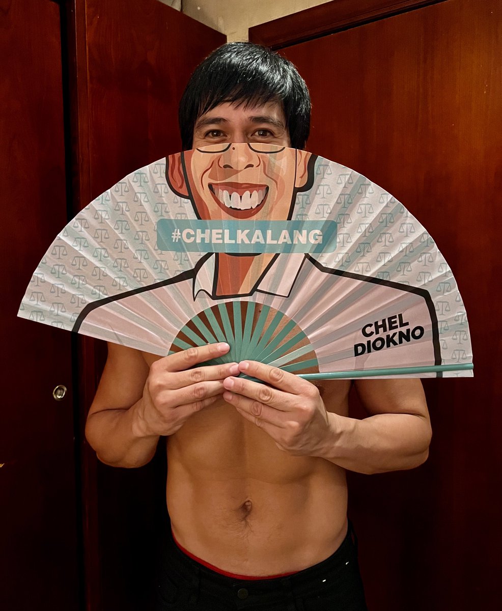 piolopascual_ph's tweet photo. 😆 @ChelDiokno https://t.co/bo3tmCiwWU