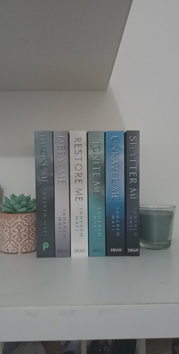 warnersgf_'s tweet image. GUYS