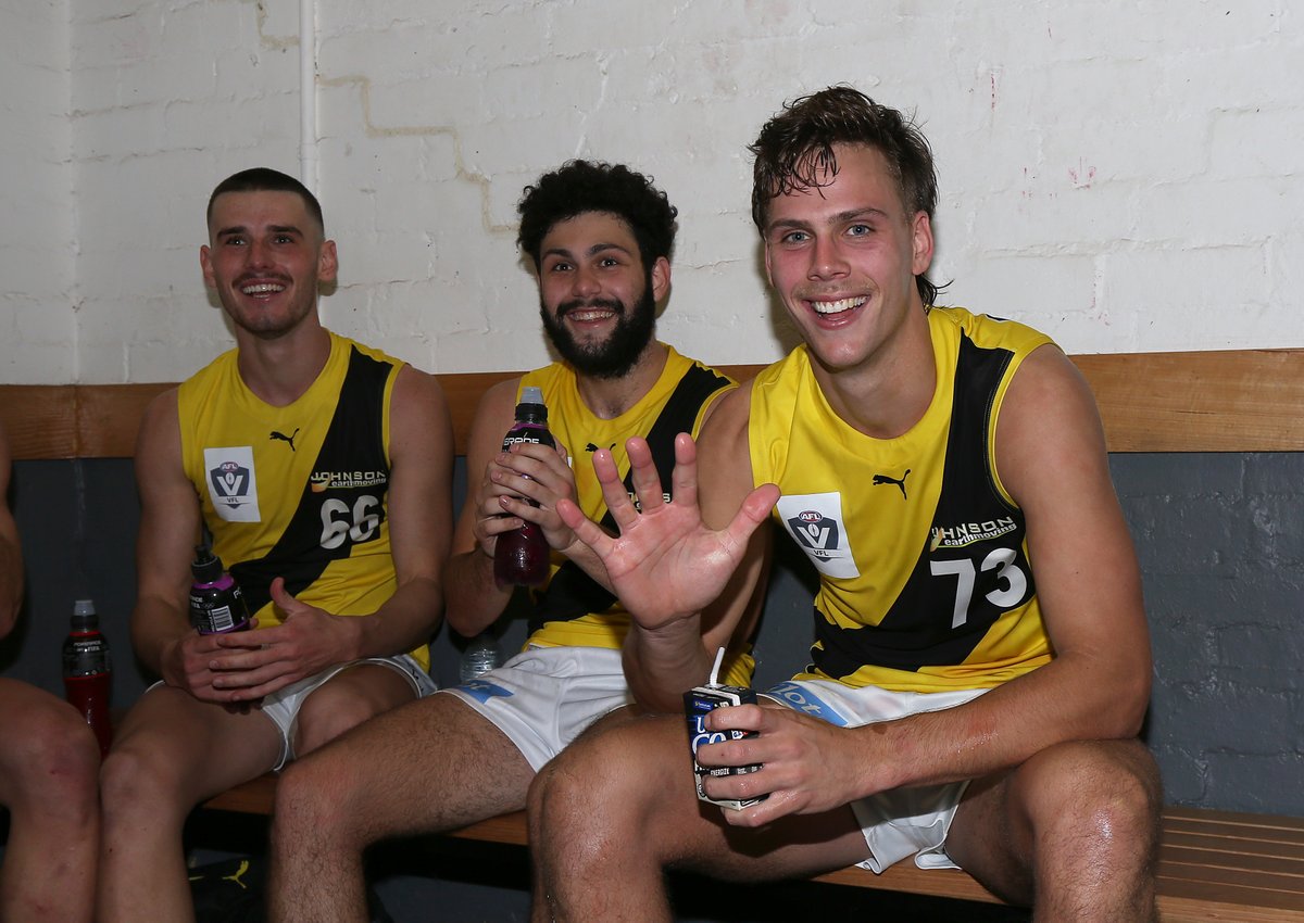 🖐 goals for Sam Tucker today.

#gotiges