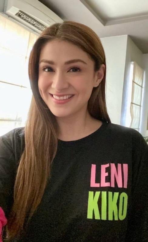 kikopangilinan's tweet photo. Maraming salamat sa 'yong pagtindig, #CarlaAbellana! Sama-sama nating ipanalo ang laban ng taumbayan. 💗

ALAMIN ANG PLANO NI VP KIKO PANGILINAN: https://t.co/3wmbET9EmV

#7KikoPangilinanVicePresident
#KikoIsOurVP 
#LeniIsOurPresident
#MakatiIsPink 
#LeniKikoAllTheWay https://t.co/iei60iMLpQ