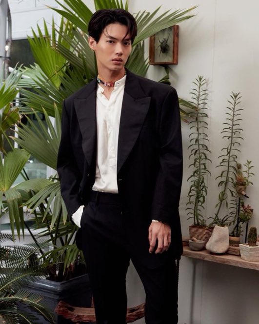 TrendforwinTH's tweet photo. ellementhailand
Please like, comments 🙌🏻
✅https://t.co/yuH5TAiniX…
#winmetawin @winmetawin
#dolcegabbana #DGSS22
#DGLight #DGLightTherapy https://t.co/vRhnUGoEBs