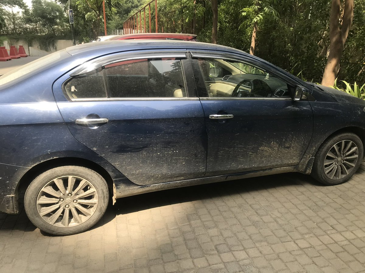 riteshinfinite's tweet photo. @ZoomCarIndia just received this beautiful car with break mechanical failure which would have led to a fatal accident . Is this the new model to earn money while standing on dead bodies ?? https://t.co/KjqKcO0reJ