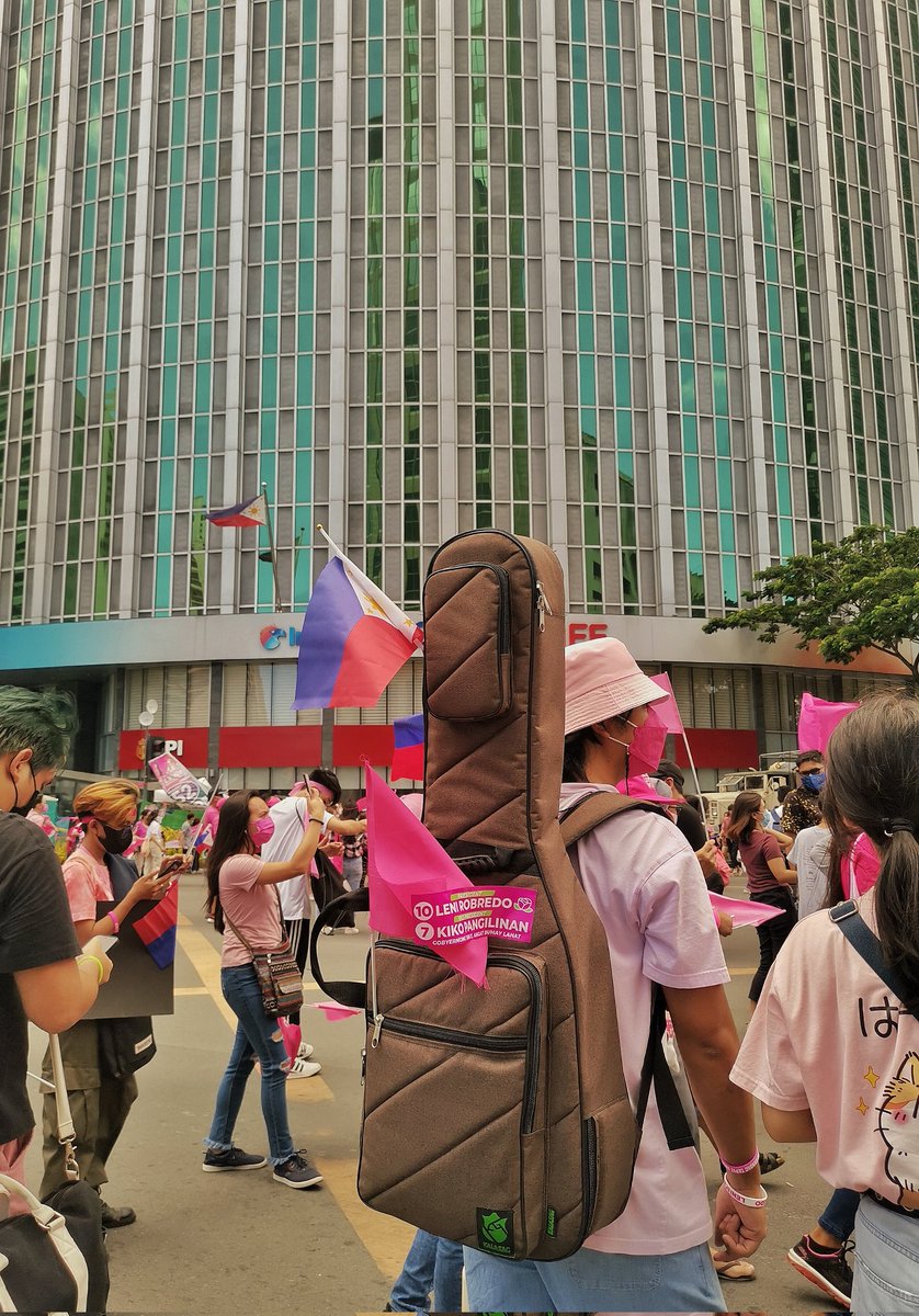 Geno5787's tweet image. Eto na nga. 💖💖💖

#LetLeniLead2022 #LeniRobredo2022 #LeniKiko2022 #IpanloNa10ParaSaLahat