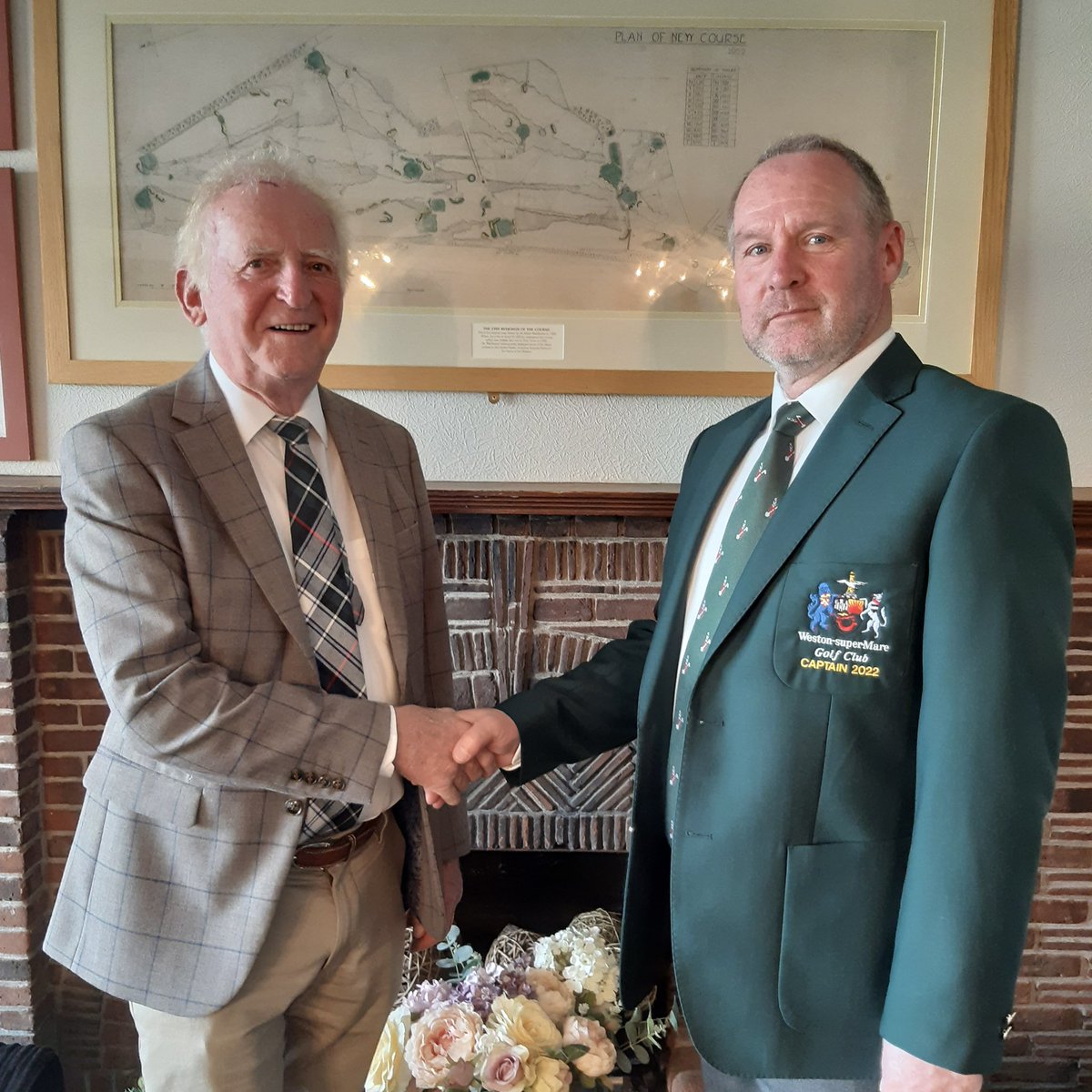 Celebrating 100 years since Dr Alister MacKenzie redesigned our course. To mark the occasion Club Captain Ian Goldsworthy welcomed match manager Robert Fletcher of the MacKenzie Society to our course #linksgolf #alistermackenzie #golfhistory #westonsupermaregolfclub