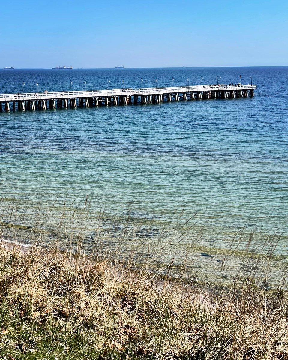 KarenPatrycja's tweet photo. Wiosenne Orłowo /The Baltic Sea in Spring🌊☀️🌿🌱💙💚#gdynia #orlowo #gdyniaorlowo #wiosna #Poland #springtrap #NaturePhotography #nature https://t.co/wiobXeZlUn
