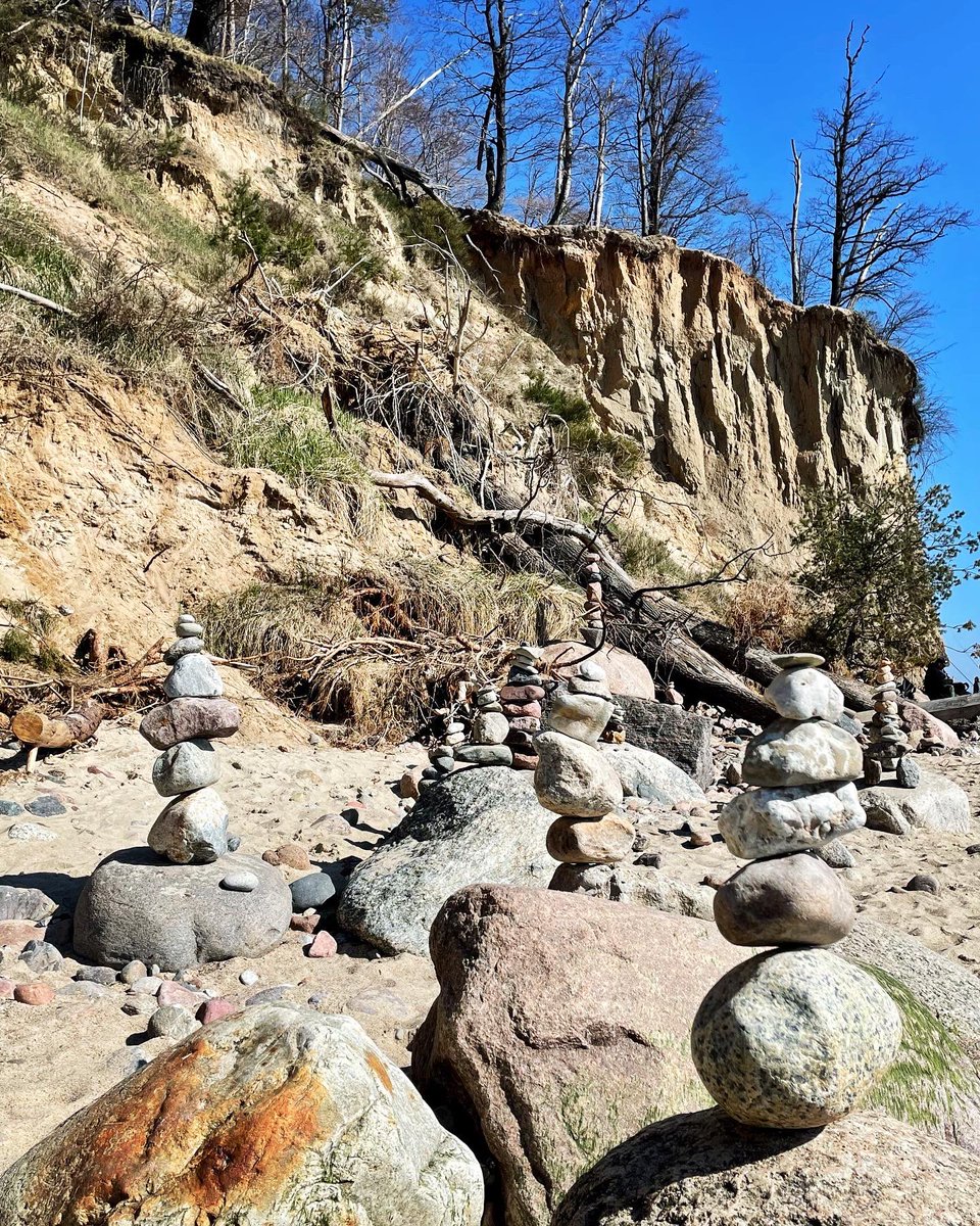 KarenPatrycja's tweet photo. Wiosenne Orłowo /The Baltic Sea in Spring🌊☀️🌿🌱💙💚#gdynia #orlowo #gdyniaorlowo #wiosna #Poland #springtrap #NaturePhotography #nature https://t.co/a71So4yWj1