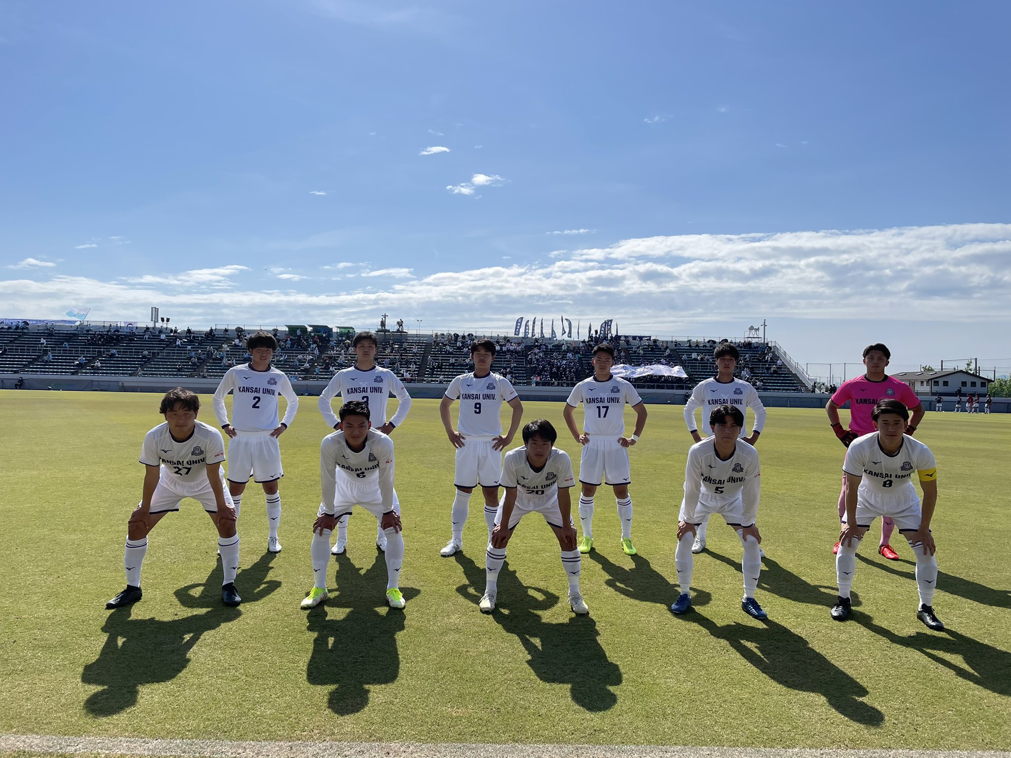 関西大学体育会サッカー部 大阪サッカー選手権大会 決勝 関西大学vs Fc大阪 15 00ko Jグリーン堺 S1 スターティングメンバー 長澤 川島 夘田 髙橋 松尾 濱 平松 谷岡 深澤 西村真 百田 サブ 山田和 木邨 堤 前田龍 三木仁 森 久乘 応援よろしくお願い