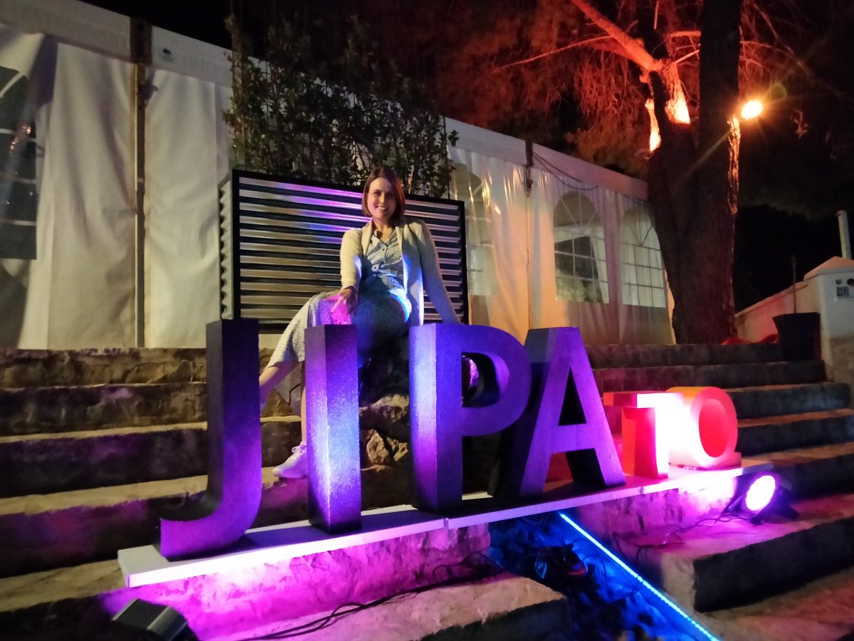 SenioGemma's tweet photo. Mi primera #Jipatq #JIPAtq20 y ya me tiene enganchada. https://t.co/JW11WPe2Qc