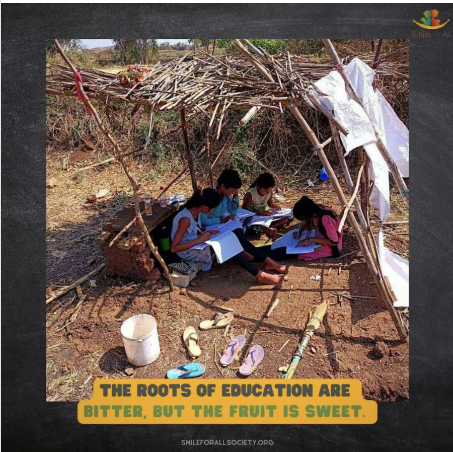 BhuneshSharma16's tweet photo. No Shelter, no smartphone, no internet but our smile for kids has a huge inspiration to become something in life. Hurdles will come, and challenging days will come, but your aspiration &amp; inspiration will make your way.#UNICEF #Volunteering #happiness https://t.co/YatISlcMgu