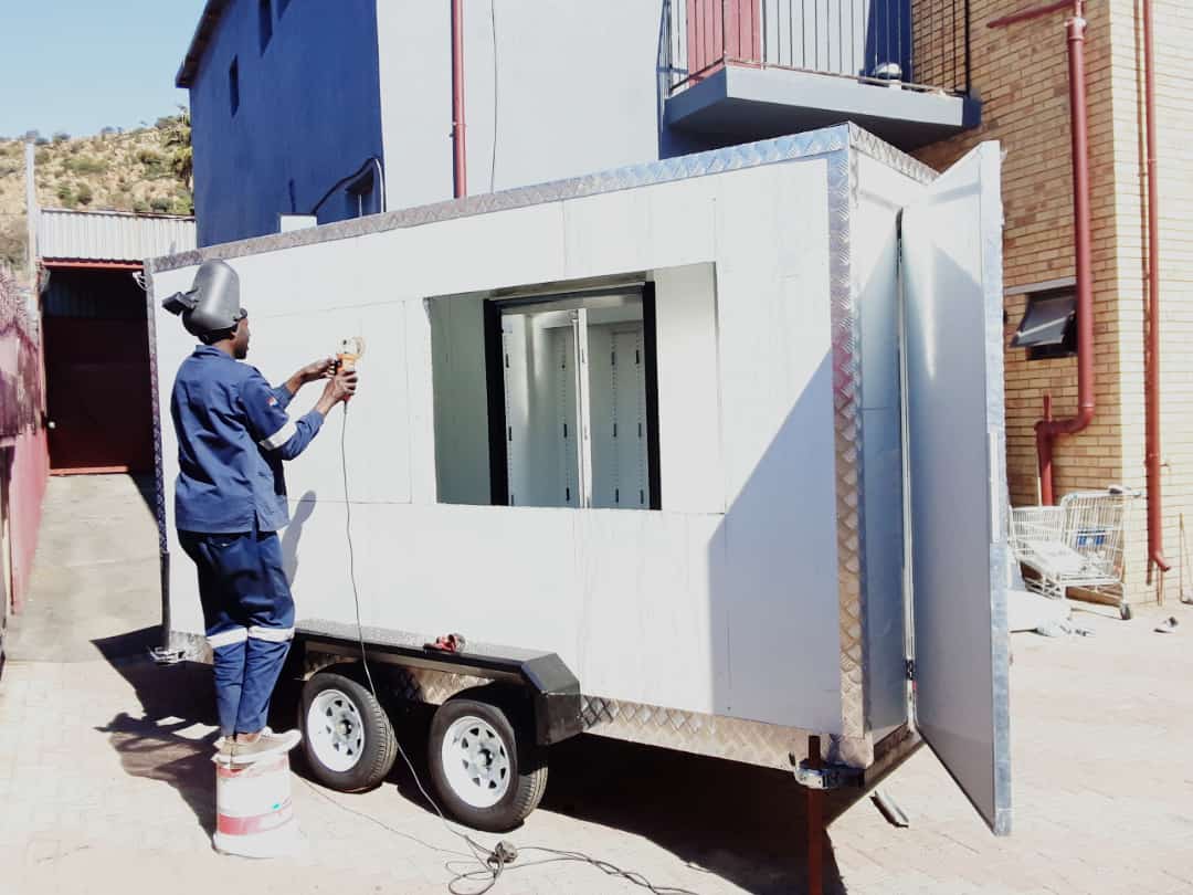 DMtrailersSa's tweet photo. @djsbu Are you looking into starting a mobile business?
 Come talk to us for:
✅ Mobile Kitchens
✅ Mobile Classrooms
✅ Mobile Offices
✅ Mobile Toilets
✅ Mobile Fridges
✅ Mobile Laundry
✅ Mobile Saloon
Bring your design we will make it
☎ 0672363830
#djsbu https://t.co/5gpfMfuZ6X