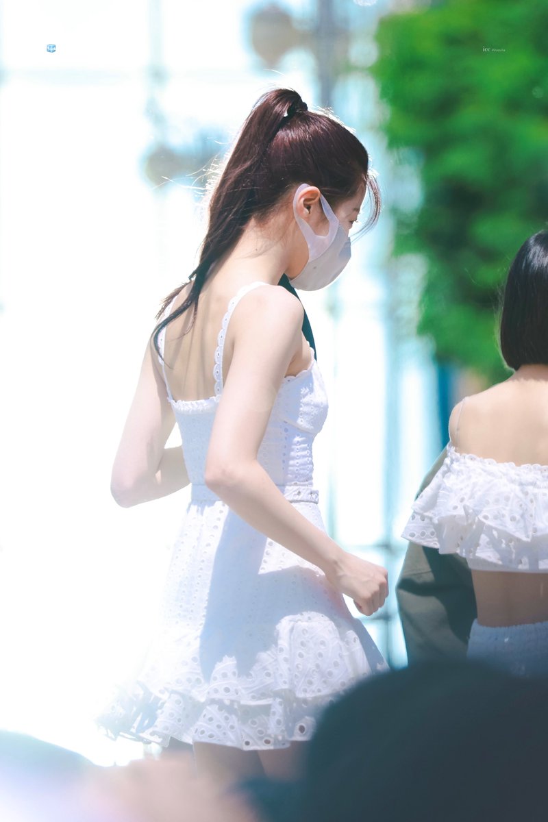 220506 HD #KAZUHA #카즈하
#LE_SSERAFIM #르세라핌