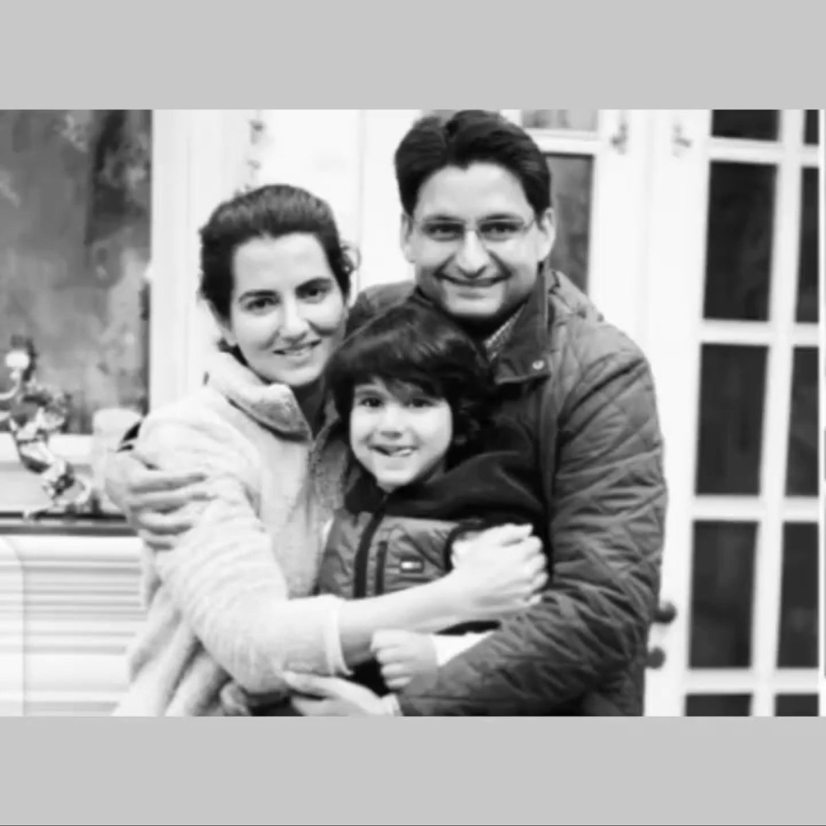 Pardeep Yadav (@pardeepyadav90) on Twitter photo केसरवीर हुड्डा जी को जन्मदिन की बहुत-बहुत बधाई और शुभकामनाएं ||🌹🌹
हम भगवान से हमारे लाडले भतीजे की लम्बी आयु ,उतम स्वास्थ्य और श्रेष्ठ भविष्य की कामना करते है ||🙏🙏
<a href="/DeependerSHooda/">Deepender Singh Hooda</a> केसरवीर हुड्डा जी को जन्मदिन की बहुत-बहुत बधाई और शुभकामनाएं ||🌹🌹
हम भगवान से हमारे लाडले भतीजे की लम्बी आयु ,उतम स्वास्थ्य और श्रेष्ठ भविष्य की कामना करते है ||🙏🙏
<a href="/DeependerSHooda/">Deepender Singh Hooda</a>