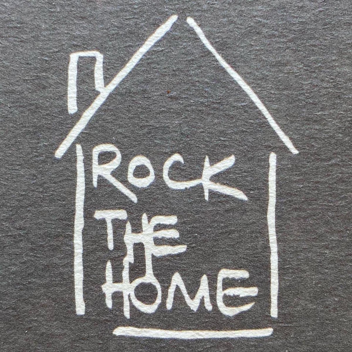 CondoverFurnit1's tweet photo. Quality, British made, dishwasher safe, microwave safe. Available exclusively in the @CondoverFurnit1 physical shop open Fridays & Saturdays 10am-5pm & online at https://t.co/9GdMaNxed9 #baking #gbbo #gardening #bakinggift #gifts #madeinuk #newhome #kitchen https://t.co/jjVJapy30F