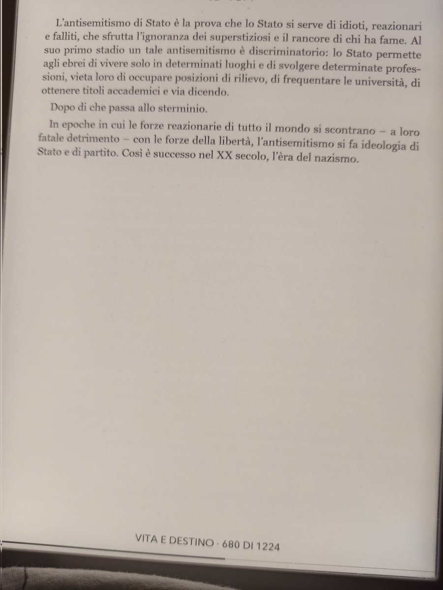 liarighi's tweet photo. L'antisemitismo secondo Vasilij Grossman, Vita e destino https://t.co/kX7ZTorIaR