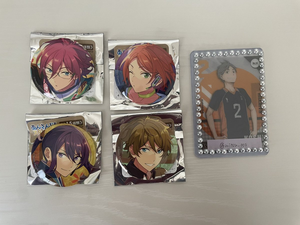mitsu__003's tweet photo. あんさんぶるスターズ あんスタ イベコレ缶バッジ 2020winter Idol 交換

譲))茨、ゆうた、颯馬、翠

求))こはく＞千秋

☆茨は同弾こはくとの交換のみ
☆ゆうた、颯馬、翠��画像2枚目こはくとの交換も可
☆纏めての方優先
☆新宿手渡しor郵送

検索からもお声がけお願い致します https://t.co/AIVwaMuMzx