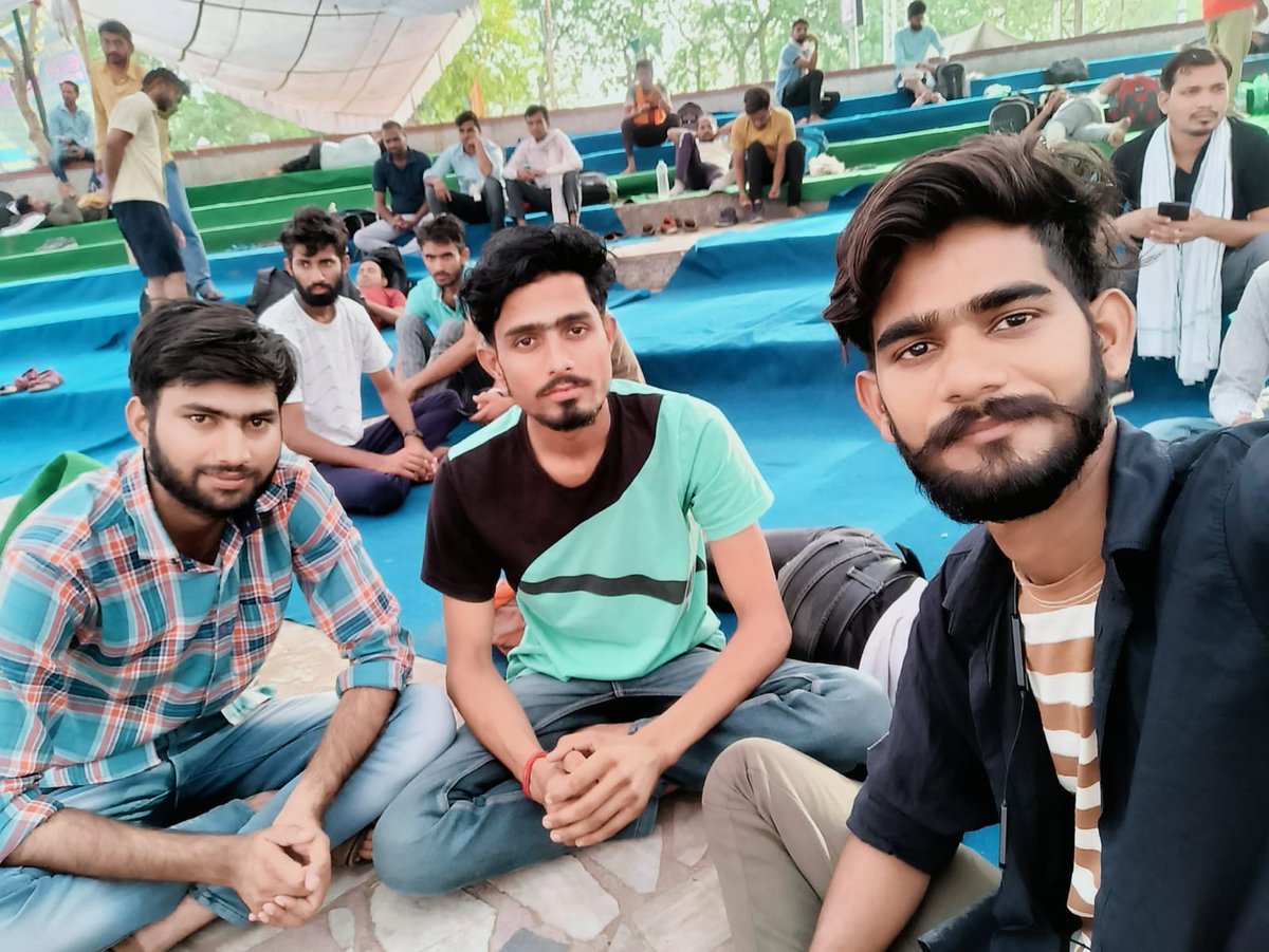 PushpendraNoh's tweet photo. #CHA महापंचायत आमंत्रण #jaipur_chalo
#CHA_महापंचायत_12_मई
#CHA_परिवारों_के_हित_में_फैसला_लो
#CHA_चिंतन_शिविर_13_मई https://t.co/QFpyus3oRa