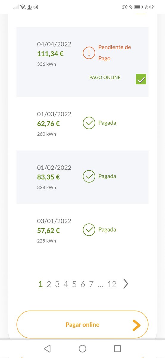 caozcomedy's tweet photo. @JesusCintora Esta es mi factura de los últimos meses, abril 111 euros y eso que tengo el bono social por ser parado de larga duración. Y ese mes no recuerdo haber gastado más de lo habitual. Iberdrola es una mafia, joden lo público para lucrar a los amigos de González y Aznar https://t.co/gU8YBjFja7