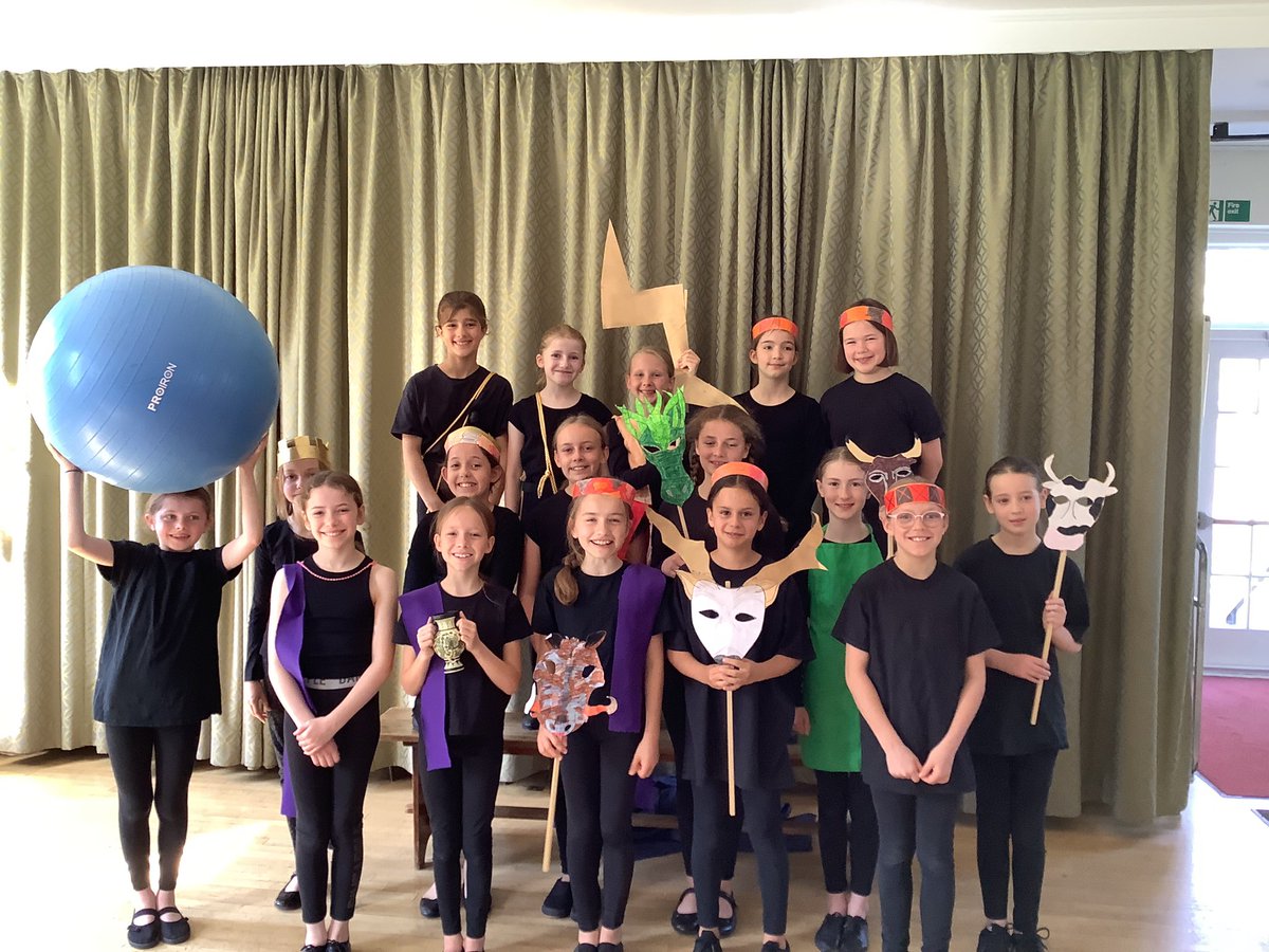 ManorHseSchool's tweet photo. Congratulations to Year 5 @ManorHseSchool for writing and confidently performing a highly entertaining version of The 12 Labours of Heracles. #CreativeAndCollaborative https://t.co/3IUjkyRTF3