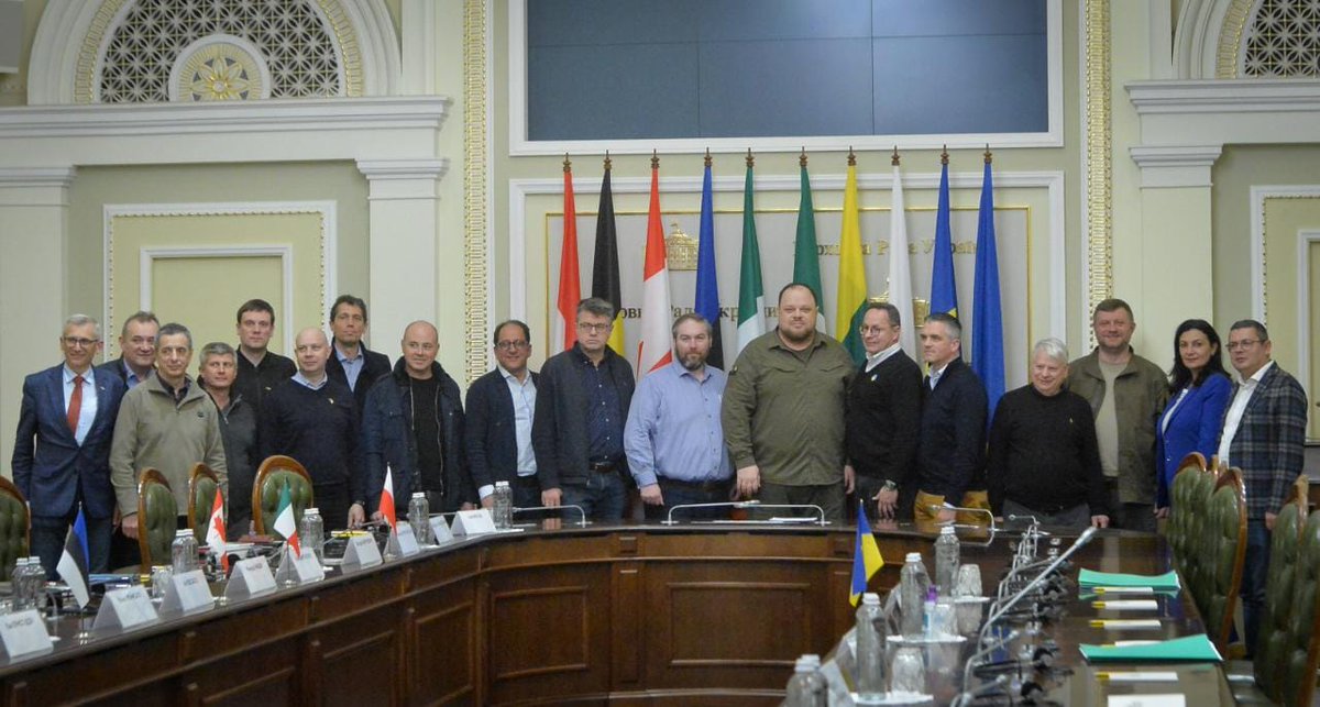 I thank the #U4U parliamentarians for their visit to Kyiv.
We have talked about war crimes of 🇷🇺, sanctions against it, military and humanitarian aid for 🇺🇦, accession to the 🇪🇺, and forming an international coalition.
We are not alone in this effort.