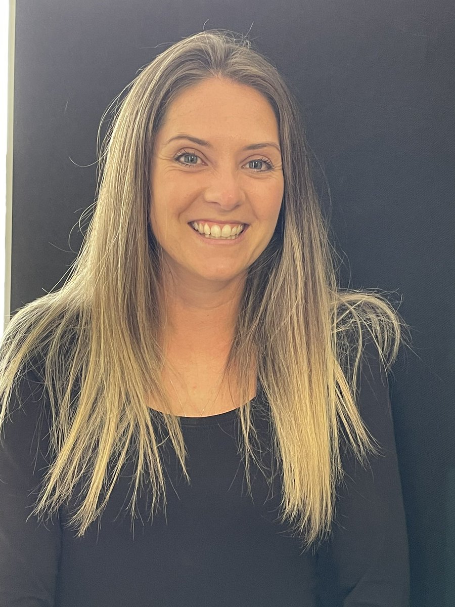 HHFTCNO's tweet photo. FIVE! Countdown to #IND2022. Clare Shergold recently promoted to Matron of Shawford at #RHCH. Passionate about respiratory care! #caring #globalhealth @ginastanley73 @SimoneH2020 @LudickZena https://t.co/UrOJ4bj24B
