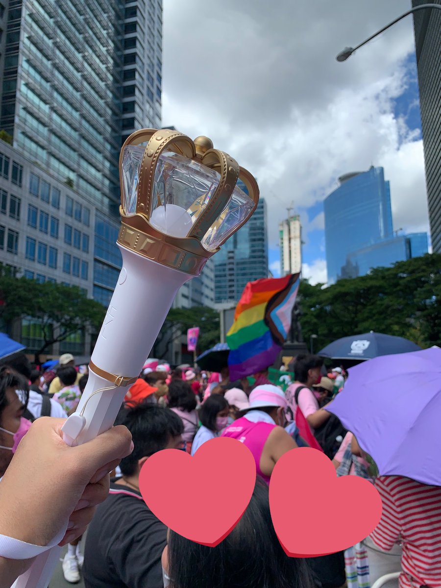 hee_lip's tweet photo. Let's go!!! Said hello to a LOT of orbits already 🥹🫶 #OrbitsForLeni #Orbits4Leni @loonatheph https://t.co/NBfbNqhN87
