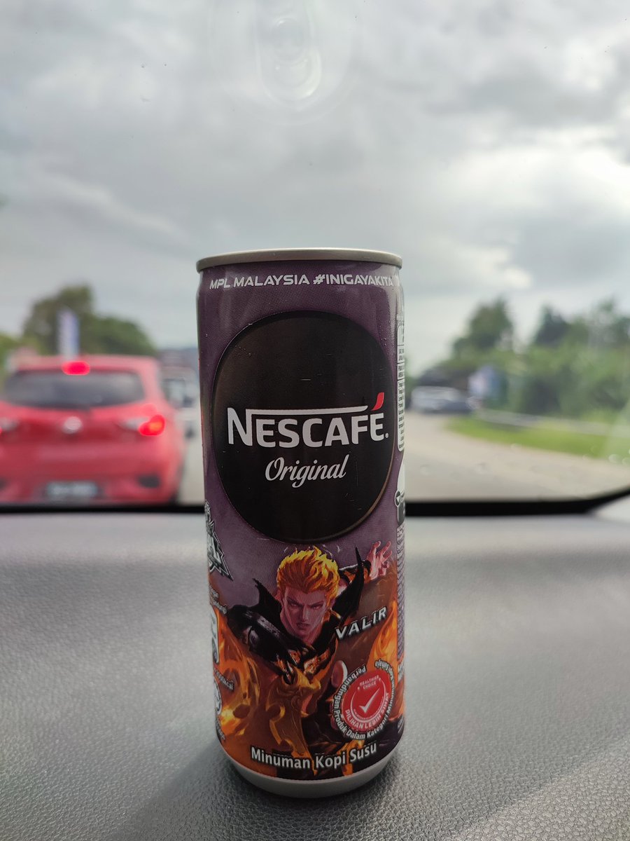 fatahussain's tweet image. Patutlah Cari tak jumpa,rupanya packaging baru. #Nescafe #NescafeOriginal #NescafeMalaysia