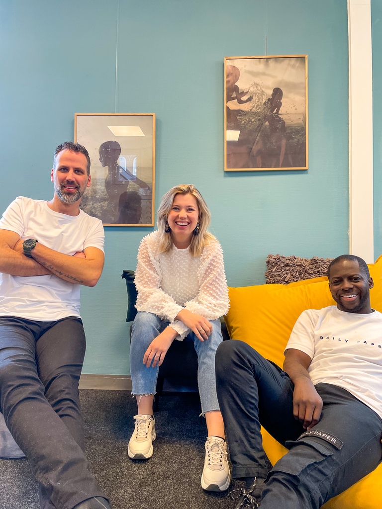 Hoe ziet een reddingsoperatie eruit? 🎙️In afl. 2 van de Justice Seekers Podcast gaan <a href="/ElsaSchaddelee/">Elsa Schaddelee</a> en <a href="/Garhinn/">Godwin Arhin</a> in gesprek met gast <a href="/arjentbrinke/">Arjen ten Brinke</a>, die ooit betrokken was bij een bevrijdingsactie.

➡️anchor.fm/justiceseekers

#podcast #stopslavernij