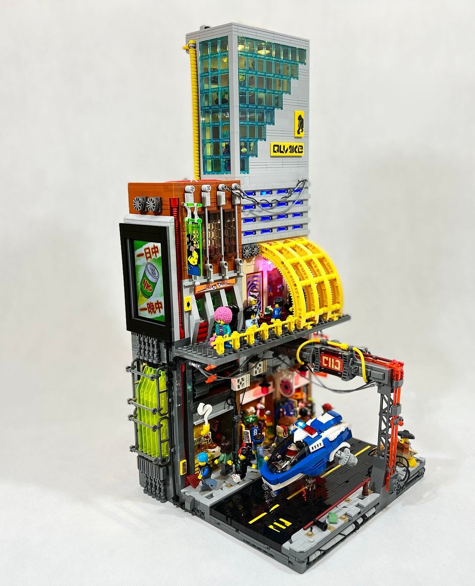 BrothersBrick's tweet photo. "Even in the future, it's all about marketing"
#LEGO builder Sebastian Bachórzewski proves the future's in advertising with this #cyberpunk city vignette
Read about it here: https://t.co/59Baf2OqGZ
#RebuildTheWorld #BrothersBrick #MOC #AFOL #LegoMOC #LegoCreation #Legolighting https://t.co/HeYFK91De0