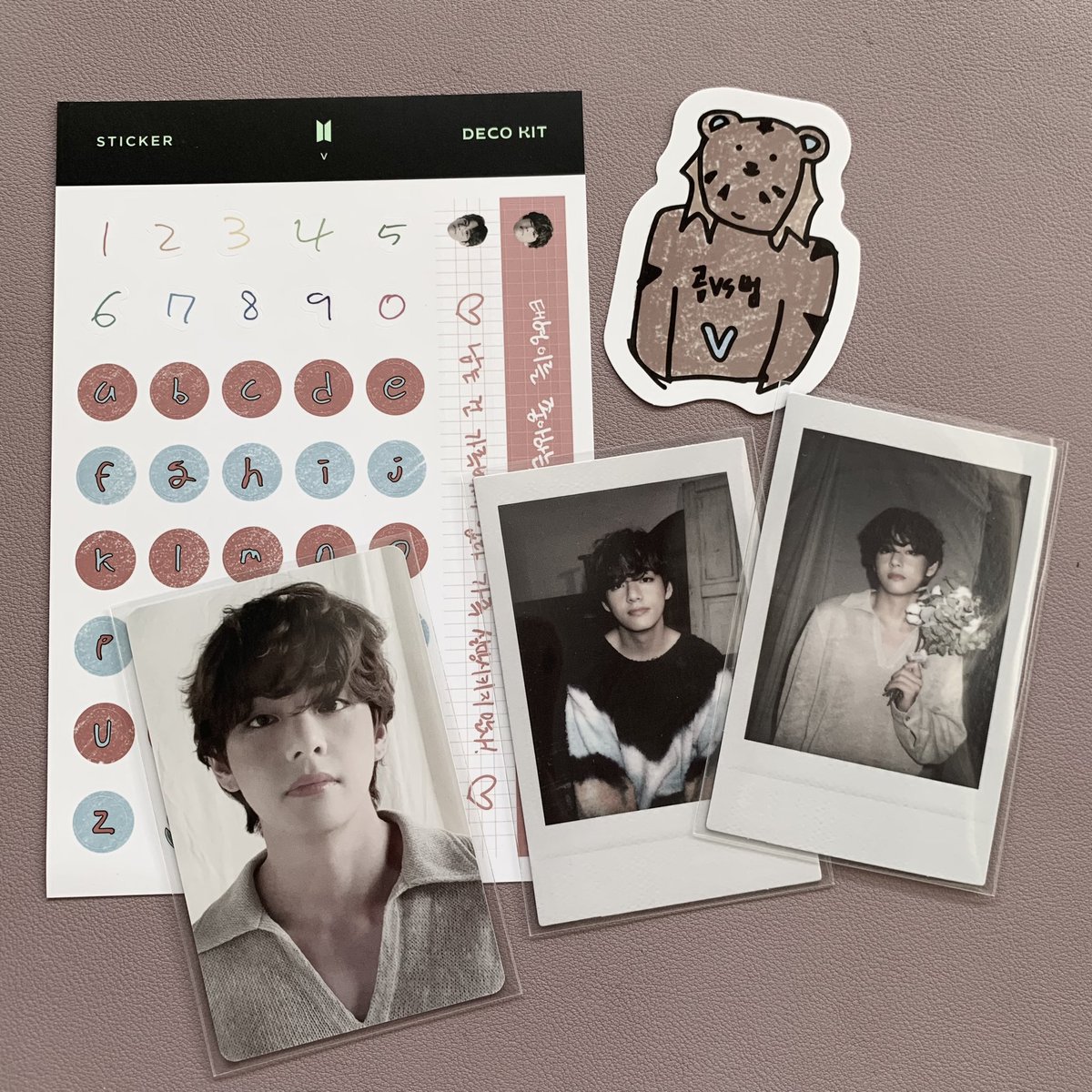 snghncarts's tweet photo. ◜🤍◞ ｡ﾟ･ #snghnmail

my pretty boy is home na 🫶🏻 thank you @1997C4RT ^^ safe and secured ang packaging as always hihi. till our next transaction!

📓 : #1997C4RTfb https://t.co/z1SfbAtjPC