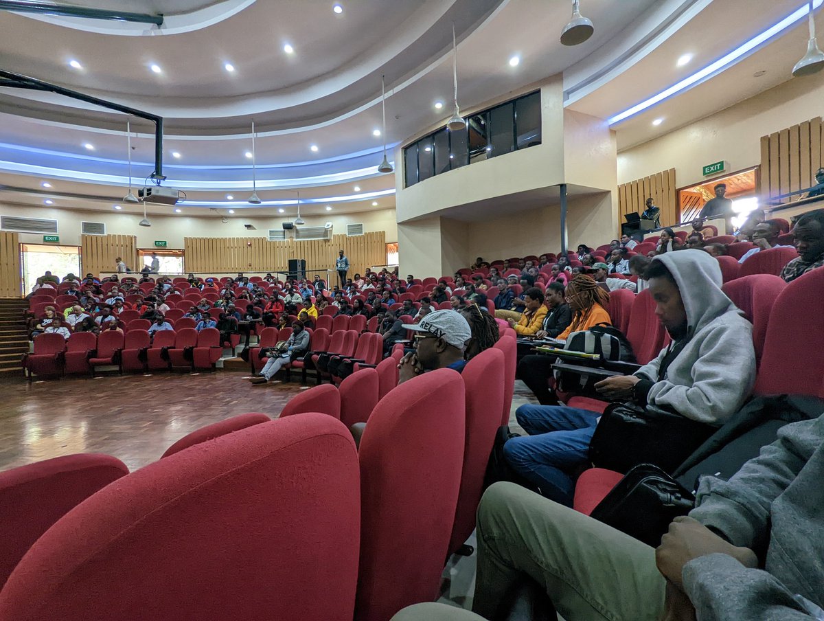 KateKuehl's tweet image. Panel Discussion: Demystifying the Tech Space

#pyconke #pyconke2022 @kenya_iot @UK_KenyaTechHub @GDG_Nairobi @startupwkndNBI @pythonairobi @MongodbNairobi @VictorOmondi197 @Monicoyugi @NdemoKelvin @VeldaKiara @NaibeiRuchie