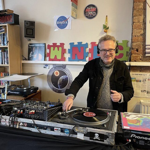 deXterBentley's tweet photo. •COVER DIVERSIONS• 14:30hrs today Sat 7th May 2022 on WNBC Radio.
https://t.co/IbcyJ0AF2e
Please tune-in to hear me playing music based purely on the merits of the record cover’s artwork.
@BooknRecordBar 
#coverdiversions #wnbc #bookandrecordbar #dexterbentley https://t.co/JVb55HDPiR