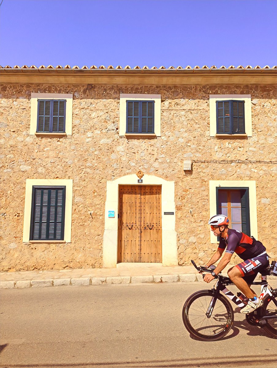 The #IronmanMallorca passing through Caimari this morning.

#Ironman #Cycling #MallorcaCycling