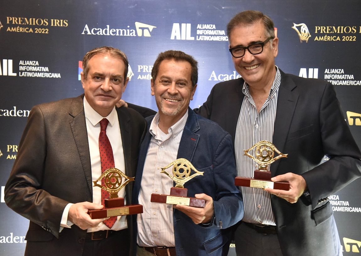 Anoche se entregaron los #IrisAmerica2022 en Montevideo en una ceremonia organizada por <a href="/Canal4_UY/">Canal 4</a> y la AcademiaTV. El evento se celebró en el marco de la clausura de la XIV Asamblea Anual de <a href="/AILNews/">Alianza Informativa</a> que reunió en Uruguay a representantes de más de 20 teles latinoamericanas 👇🏻