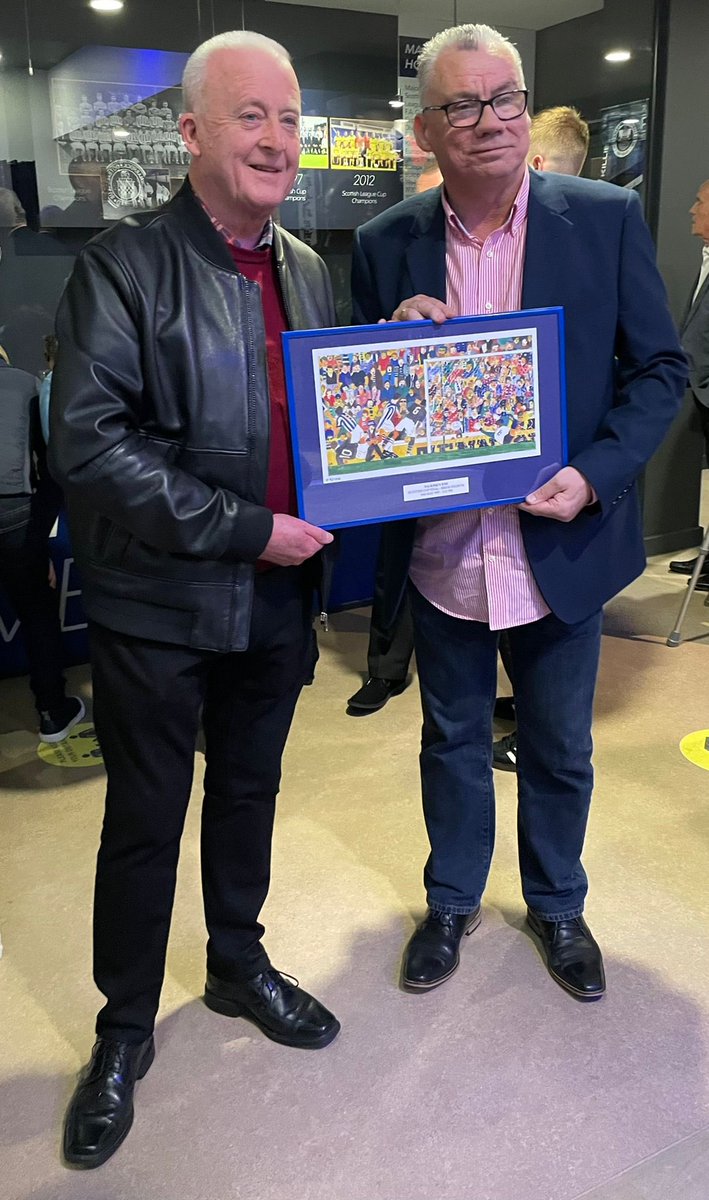 Inspired by Kilmarnock FC winning the Scottish Cup on the 25th of May 1997, I painted this picture.
Now 25 years later I have had a limited number of canvas prints made and offer them unframed for £20.00 or in a black or blue frame for £40.00. Please PM me if interested.