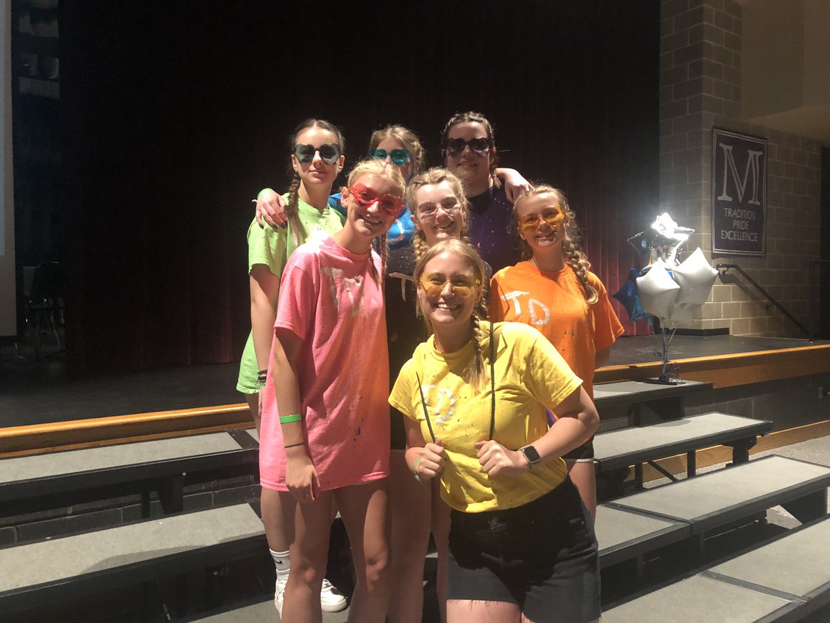 Mini-Thon costumes were unreal.  MMS students are the most creative! #FourDiamonds