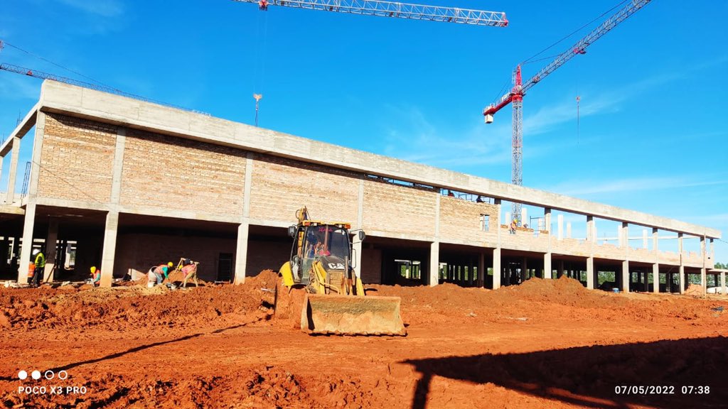 ArnoldoWiens's tweet photo. GRAN HOSPITAL DE CORONEL OVIEDO | Intensos los trabajos que ya registran 14,6% de avance. @MaritoAbdo @mopcparaguay @msaludpy https://t.co/fwtESFVD0n