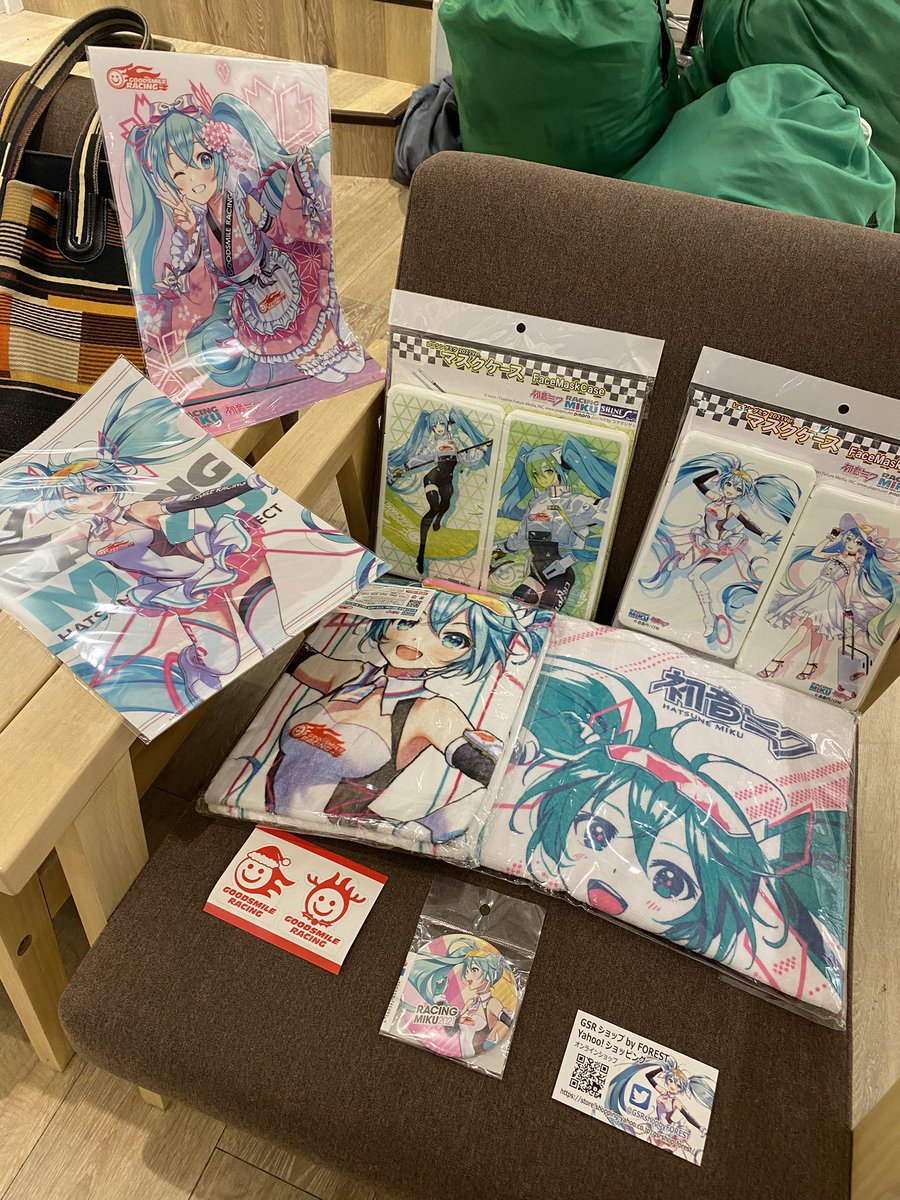 Qtrou34's tweet photo. ミクまみれ♡
 #初音ミク https://t.co/L2Tb82UlRT