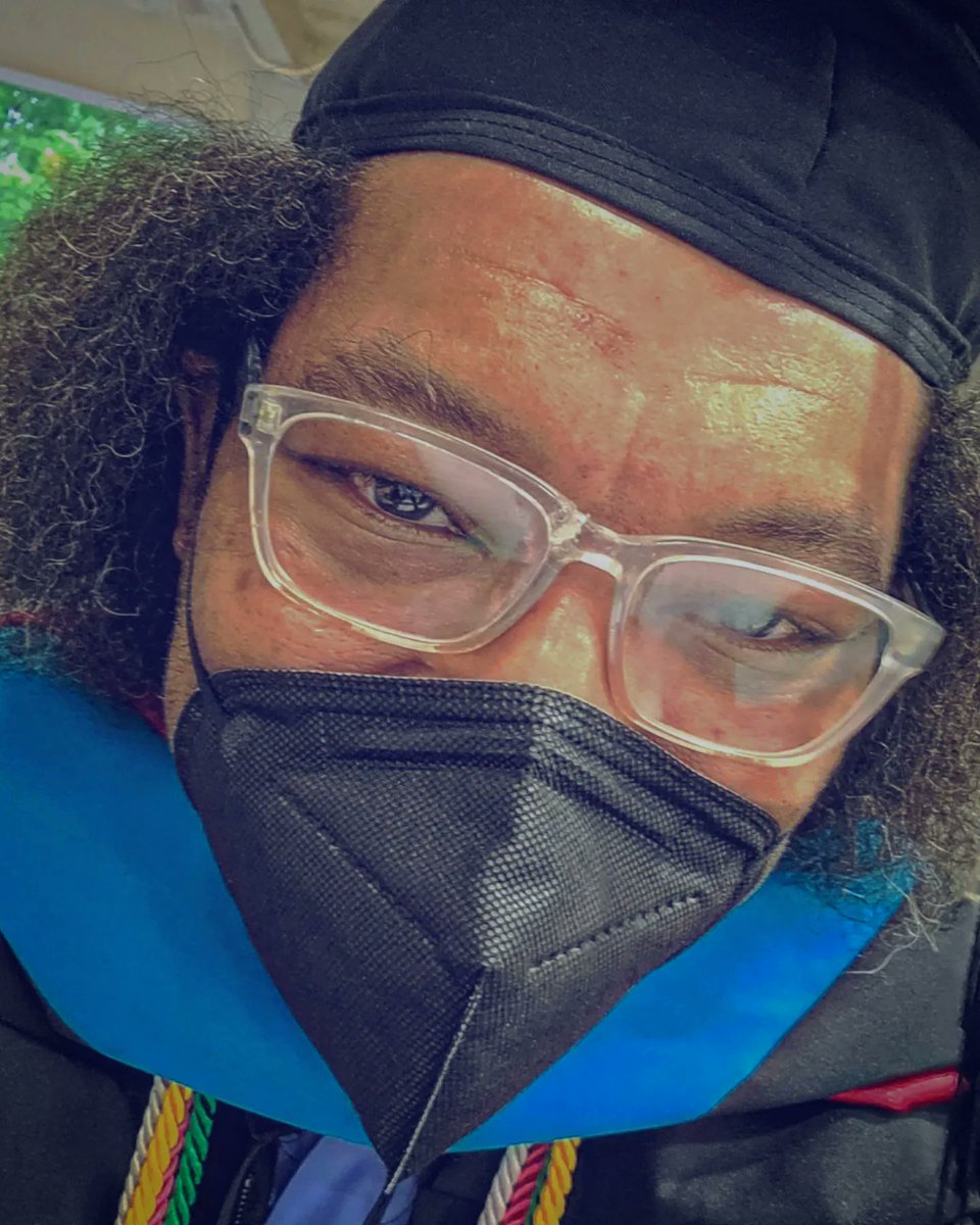 Marcology_101's tweet photo. Shout-out to the Homie, Jesus!🎓
#GraduatingClassOf2022 #Unversity_of_Richmond #SPCS https://t.co/0QKEiqlnzP