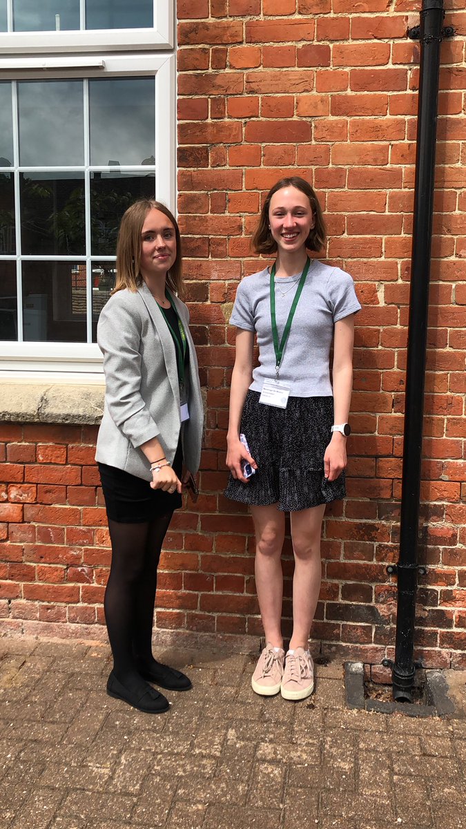 gordon_mun's tweet photo. @SRWAcademy @SPGSMain Two girls that go to different schools but have found friendship over this MUN debate! https://t.co/7r3ldr6Zgb