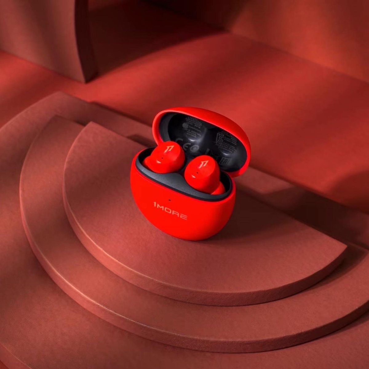 jackiec62808687's tweet photo. ComfoBuds Mini New in Red arrived on Aliexpress Next week!!! Continue to beautiful small size with fashion color. 1MORE first time using Red inside their Buds. What’s your view about designing? #1more #comfobudsmini #earbuds #wirelessearbuds #Aliexpress https://t.co/FslggwCxzI
