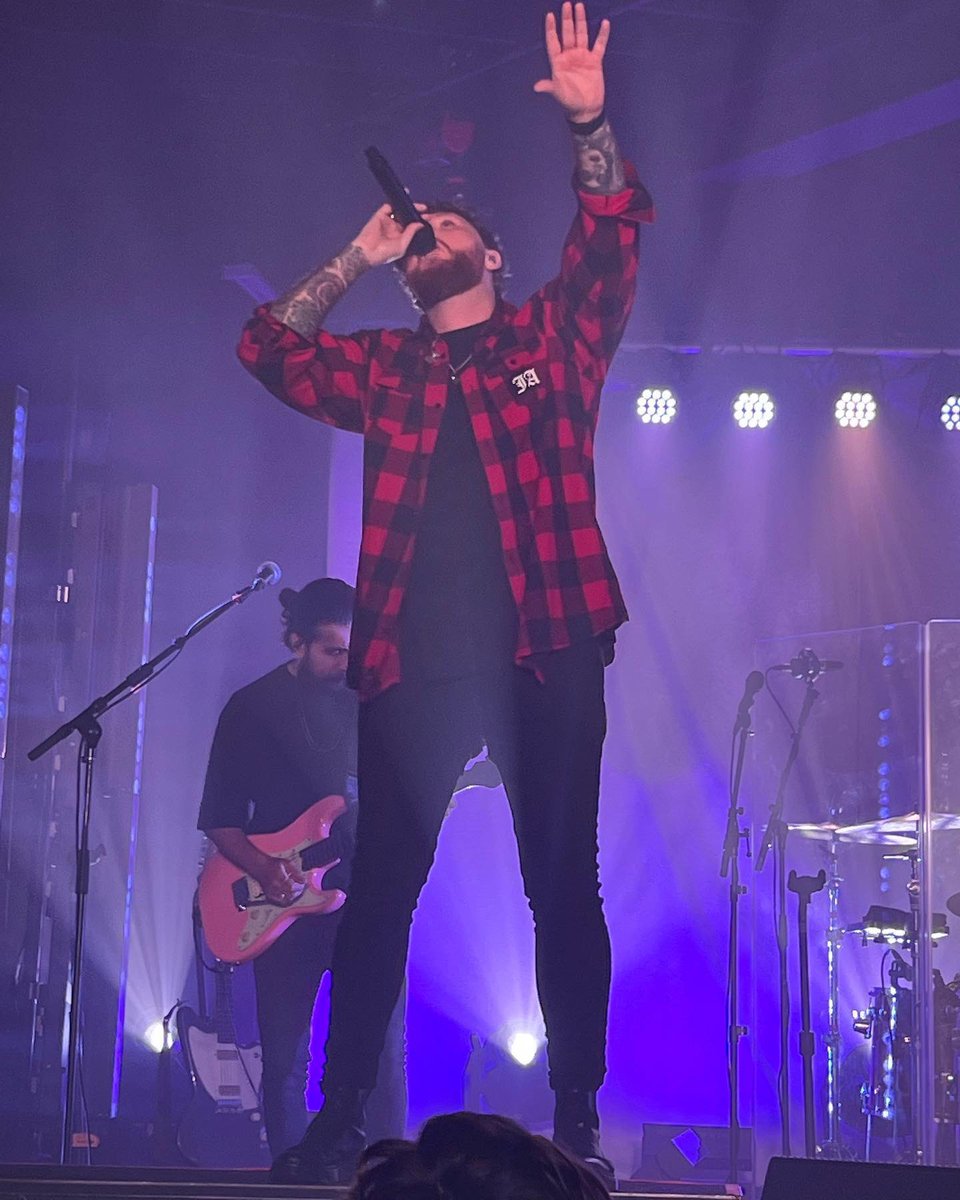 _JAShows's tweet photo. Nashville | @JamesArthur23 🇺🇸 https://t.co/1Qv4ASVBrl